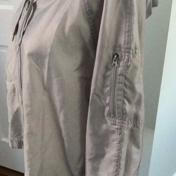 Grey Windbreaker Jacket - Picture 3 of 4